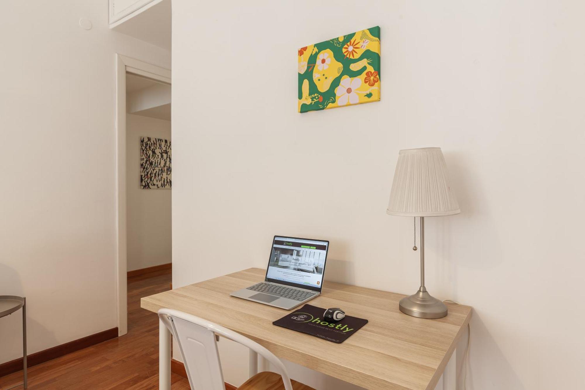 Hostly-wood And Colors Midtown-just 7min To Colosseum Apartment Rome